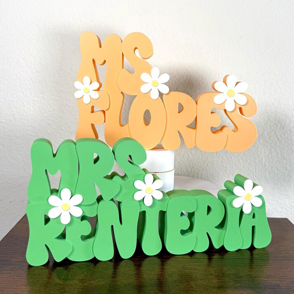 Personalized Teacher Name Plate, Daisy, Teacher Name Sign, Retro Name Sign