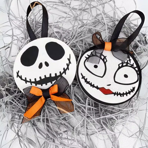 Scary Wall Hanging, Spooky Halloween Door Wreath